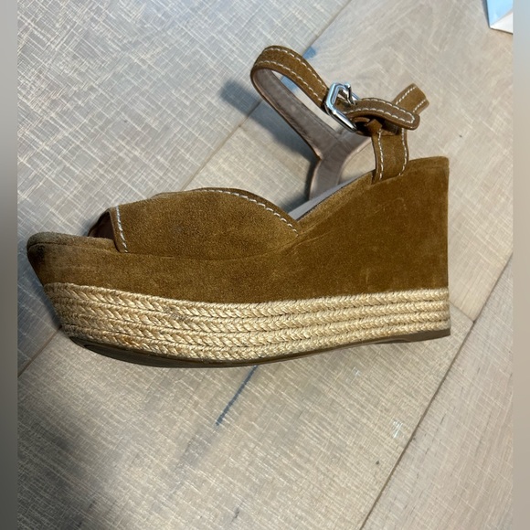 Authentic Prada sandals - Picture 3 of 3